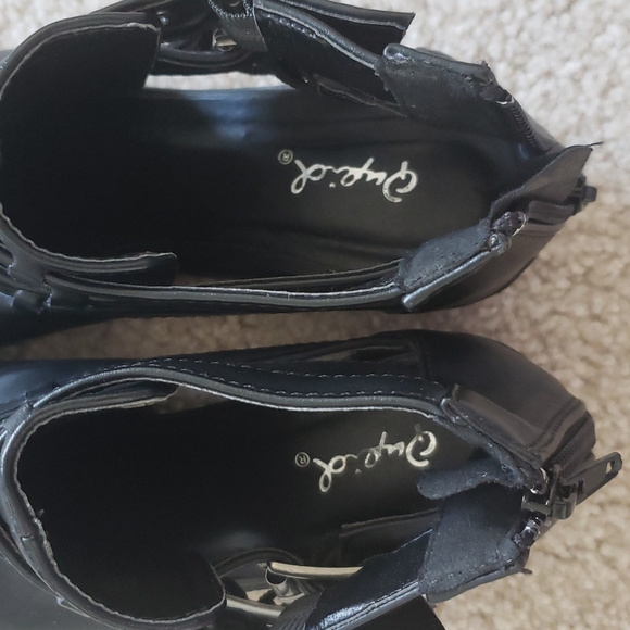 Vegan Leather Boots - Picture 5 of 9